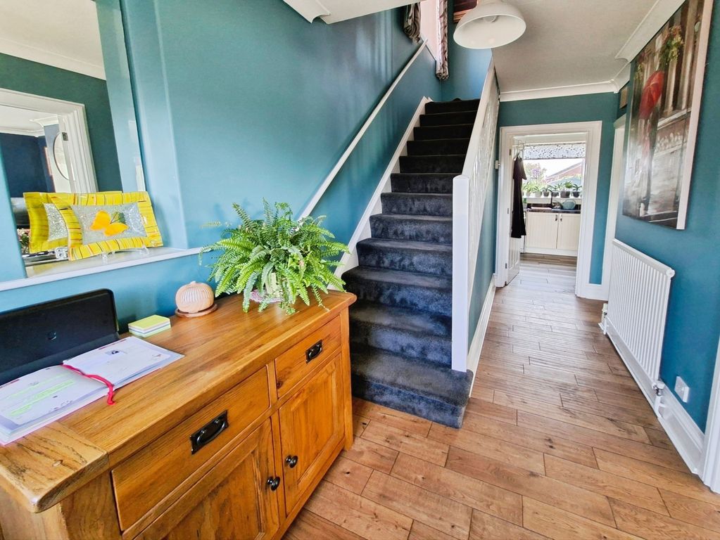 Property photo 2 of 17 Pbox-Img.Jpg