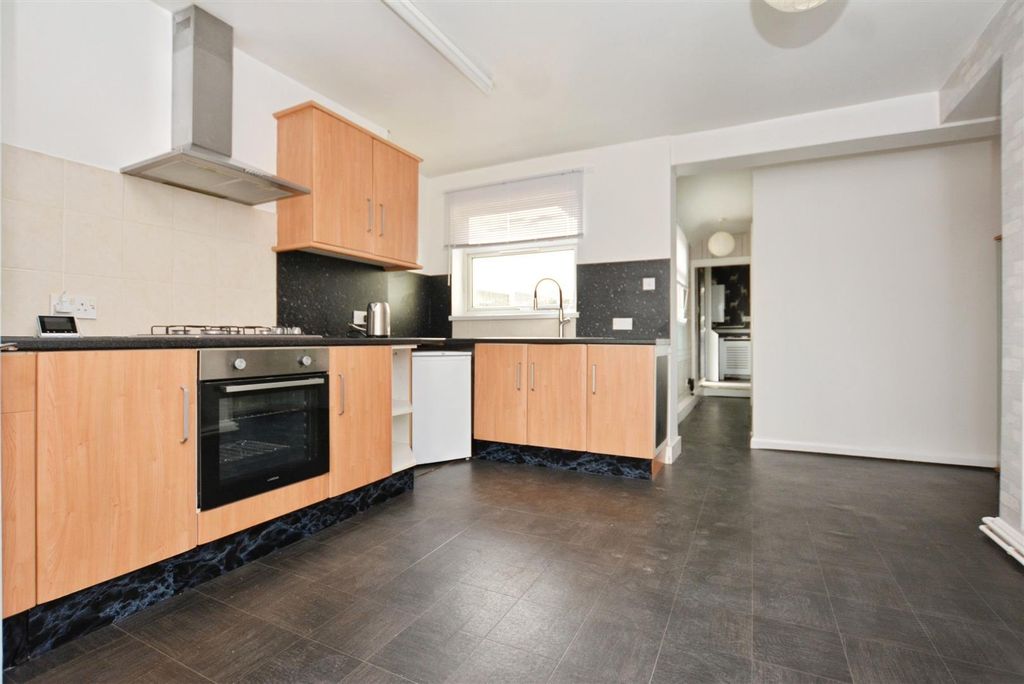 Property photo 2 of 12 A9F059B6-Dsc_0008.Jpg