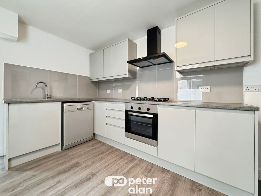 Property photo 1 of 20 Front