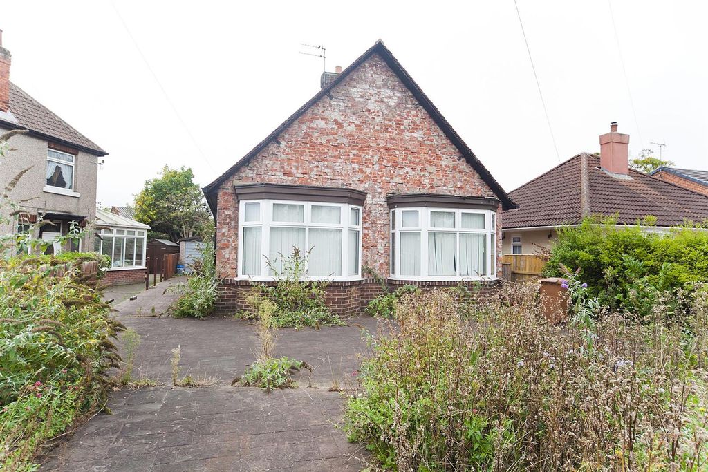 Property photo 2 of 16