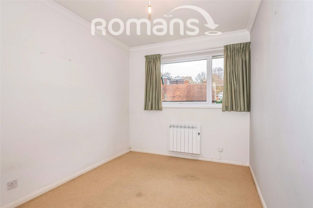 Property photo 1 of 9 Picture No. 05