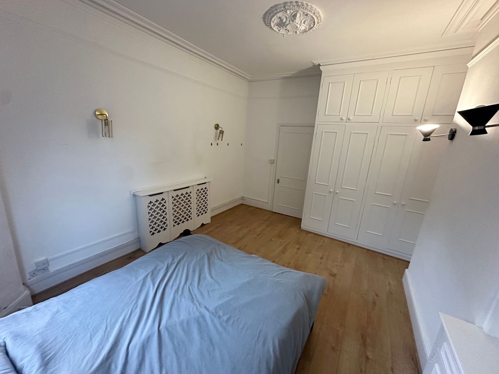 Property photo 3 of 13 Room A