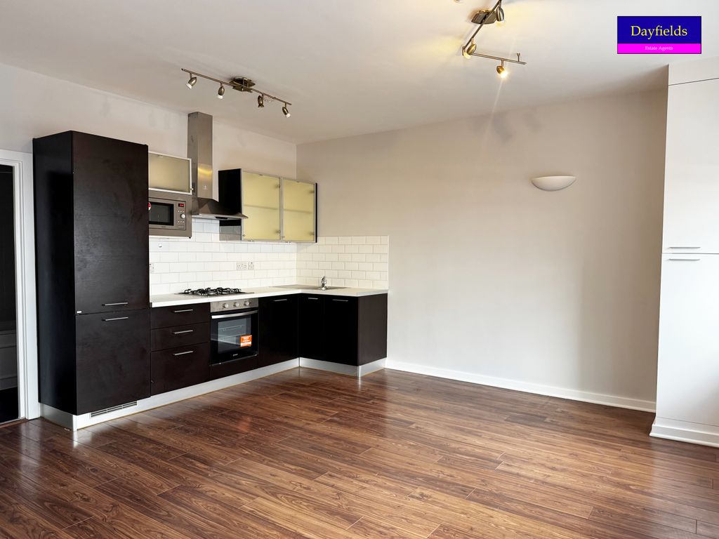 Property photo 2 of 3