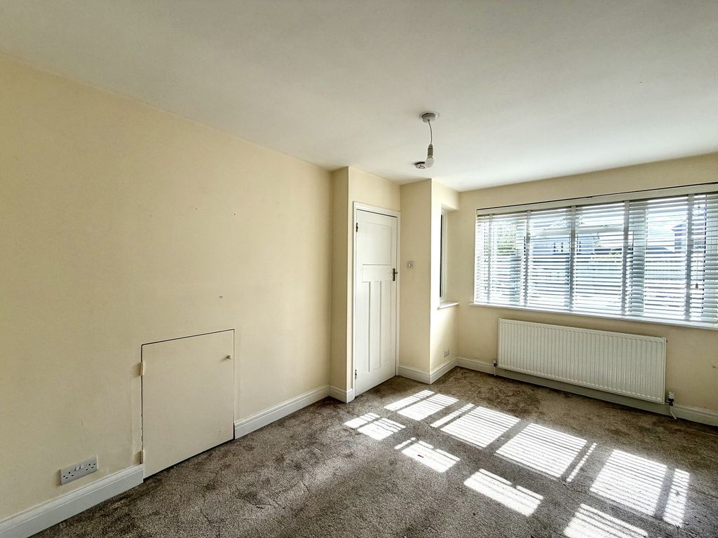 Property photo 2 of 8 Not Specified