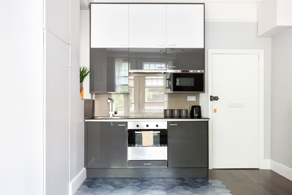 Property photo 2 of 15 Kitchen