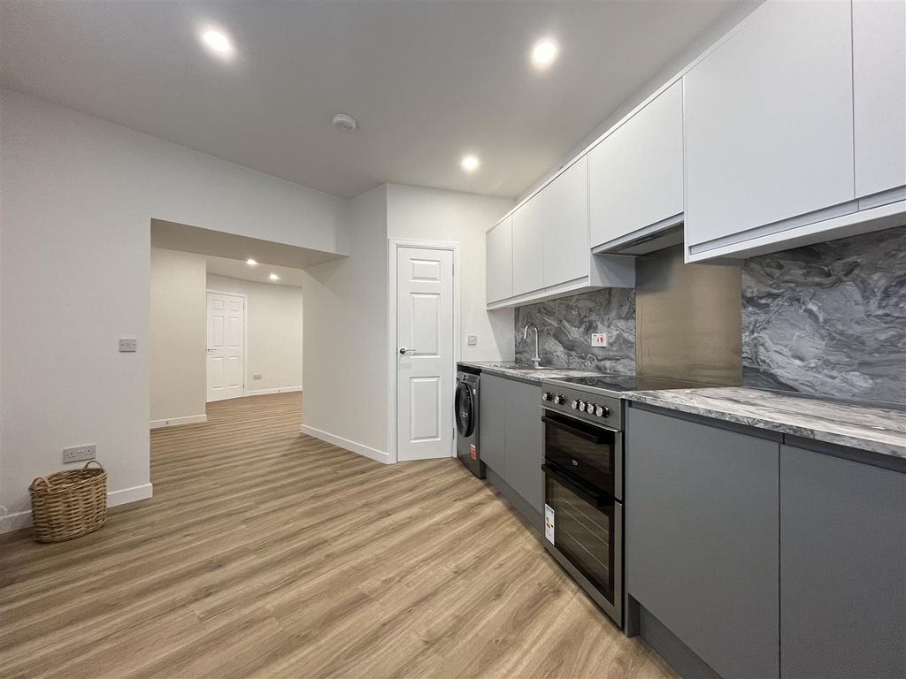 Property photo 3 of 15 3.Jpg