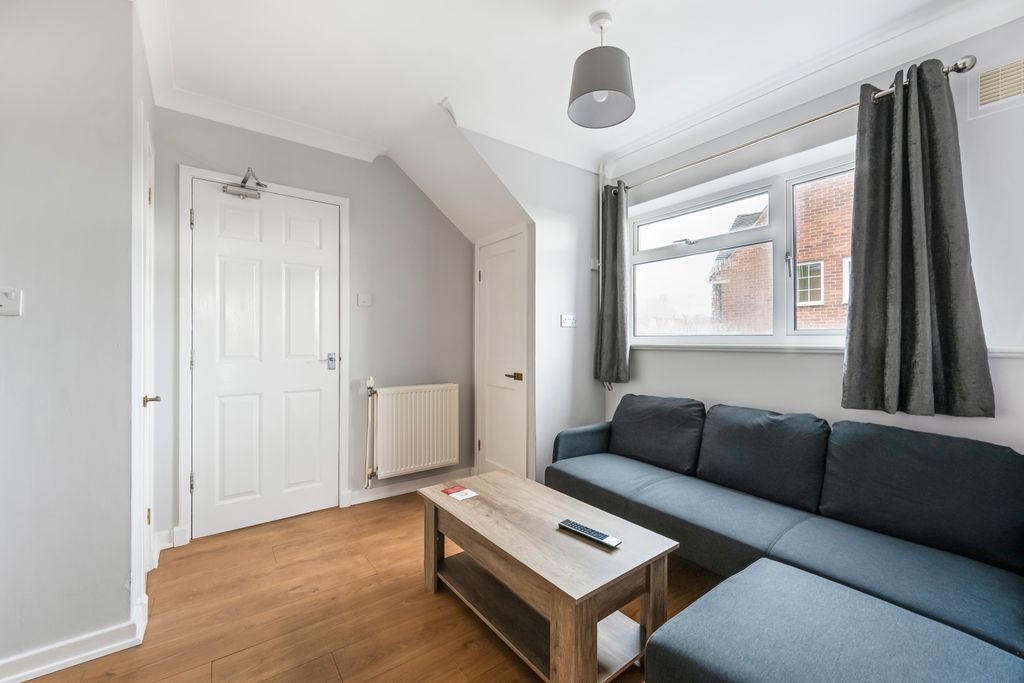 Property photo 3 of 20 Dsc_3353 Copy