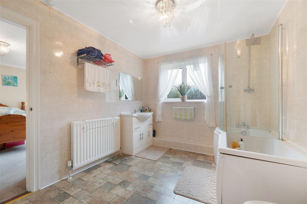 Additional image 26 of 4 bed detached house for saleSt. Andrews Close, Darlington DL1