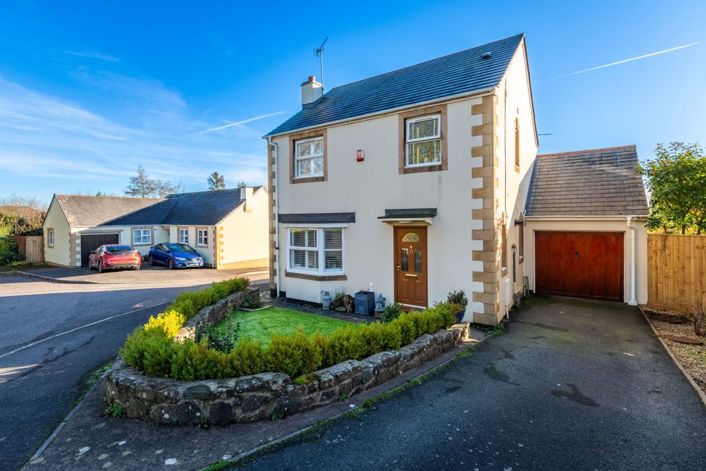 Property photo 1 of 24