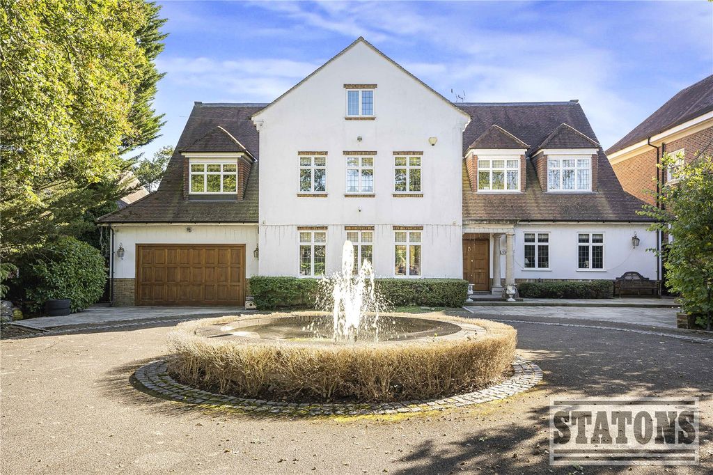 Property photo 1 of 33 Picture No. 25