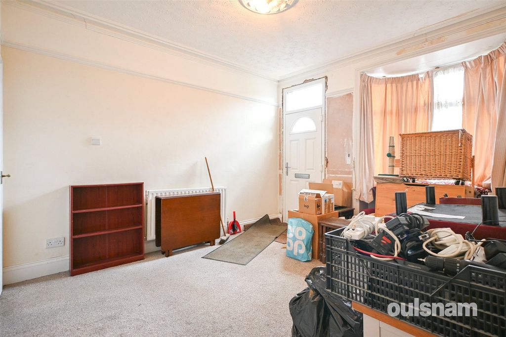 Property photo 3 of 23 Picture No. 16