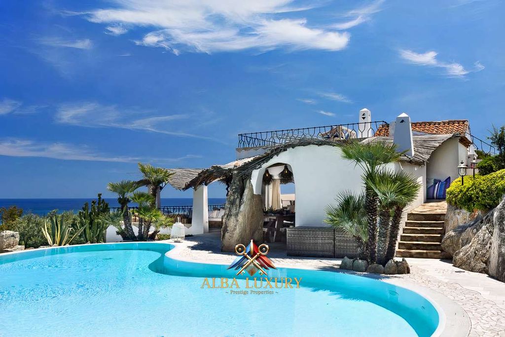 Property photo 3 of 43