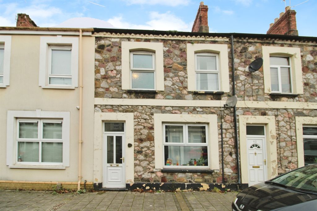 Property photo 1 of 15