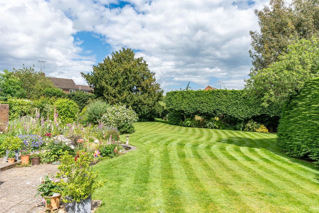 Property photo 3 of 29 External-13.Jpg