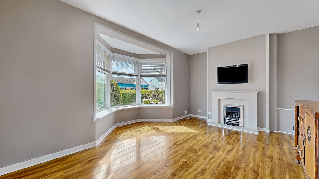 Property photo 2 of 22 18-Print-252 Alderman Road_18