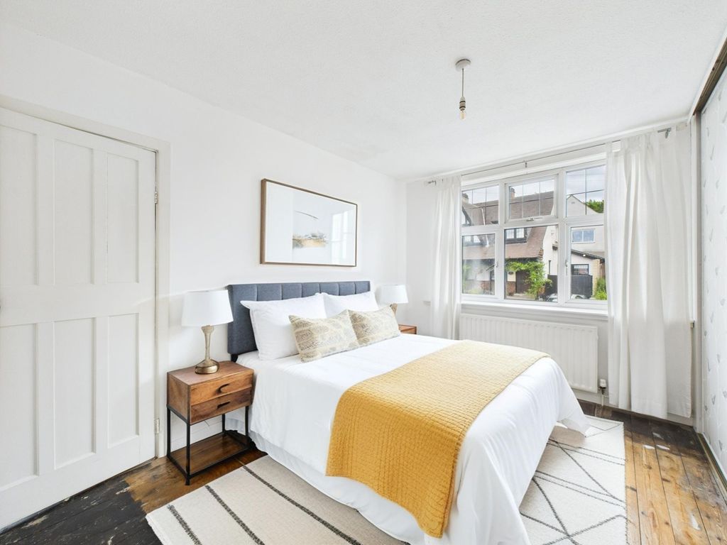 Property photo 3 of 26 Bedroom One (Virtually Furnished)