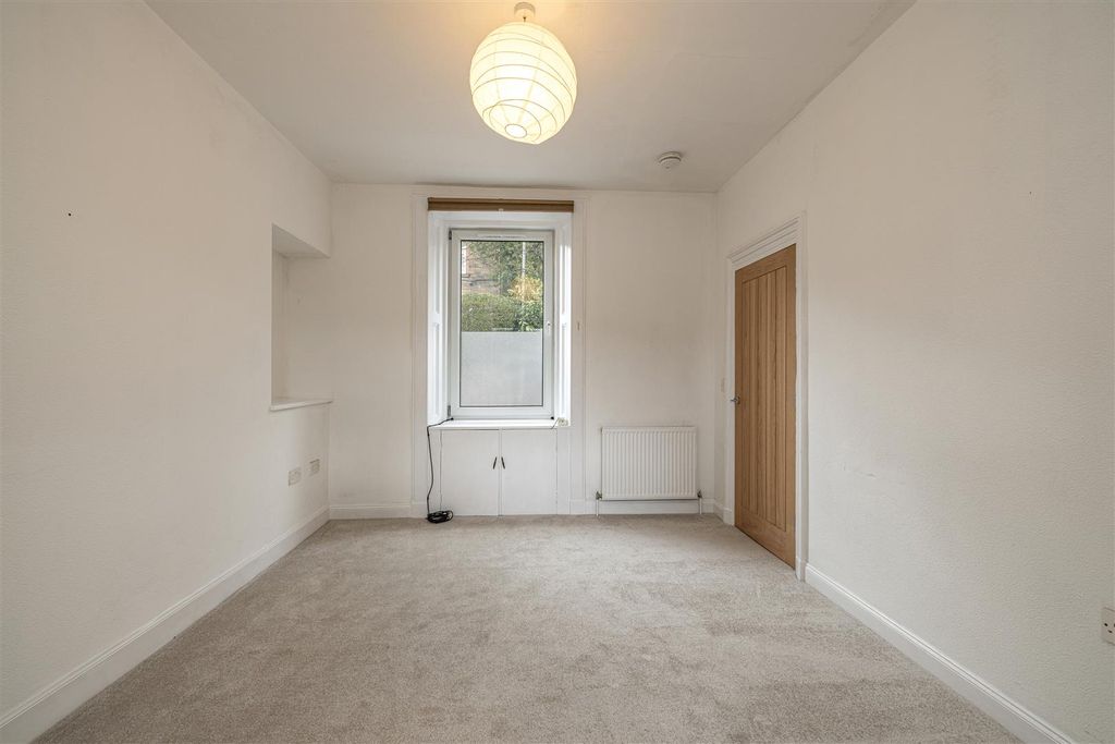 Property photo 3 of 23 196 Magdala Terrace Galashiels 12.Jpg