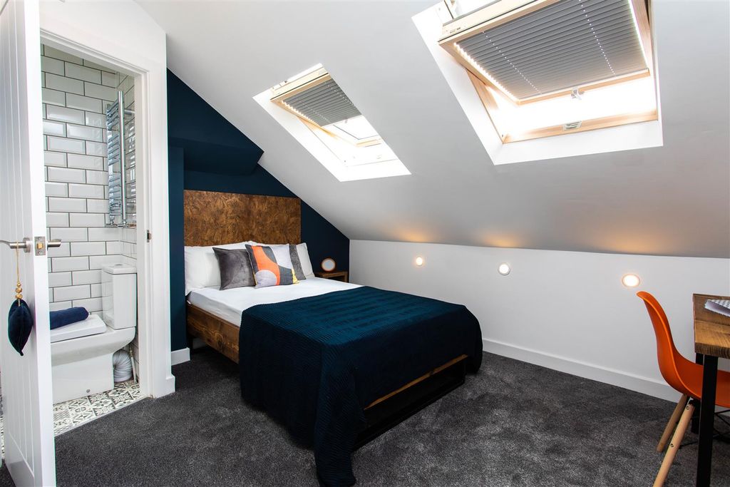 Property photo 1 of 8 76 St Georges Rd Edit-1.Jpg