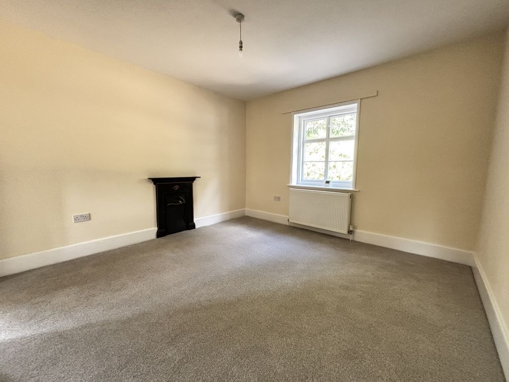 Property photo 3 of 16 Img_7299