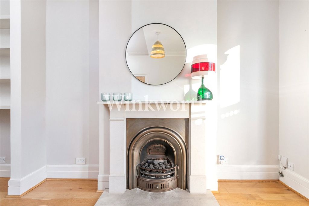 Property photo 3 of 17 Picture No. 09