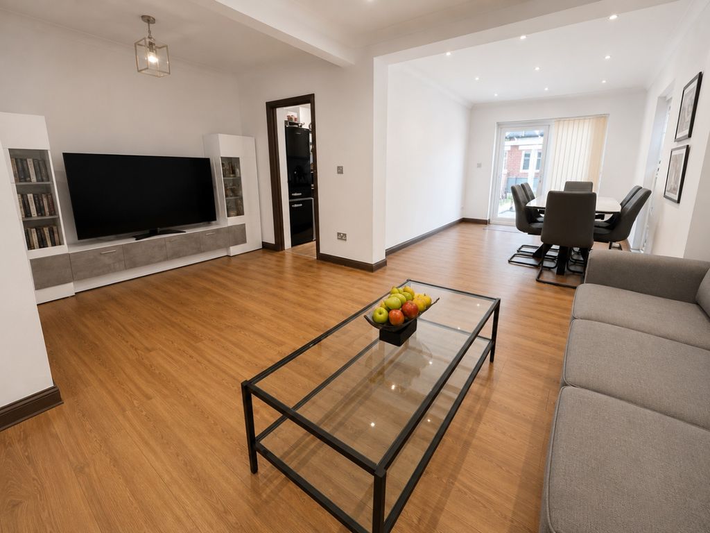 Property photo 3 of 10 5304174