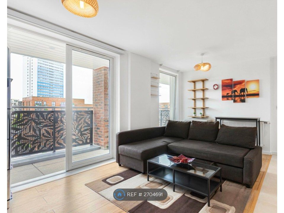 Property photo 2 of 10