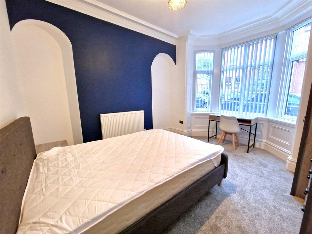 Property photo 1 of 9 Room 1 Gf Front.Jpg