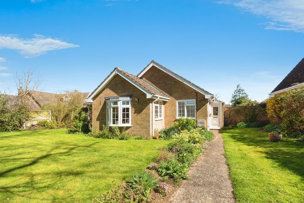 Property photo 1 of 15