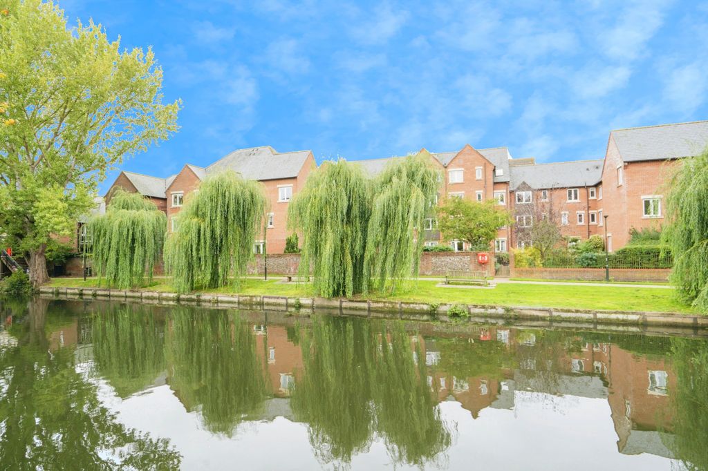 Property photo 2 of 15 Photography