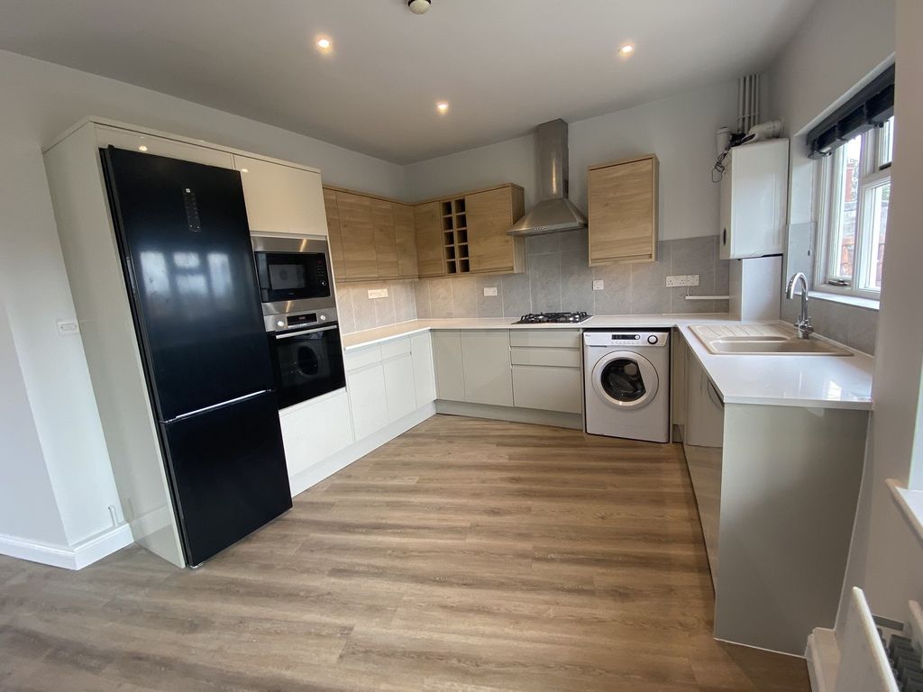 Property photo 3 of 11 Not Specified