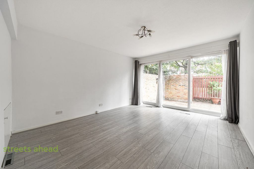 Property photo 2 of 20 68Cb794B-5B30-403...