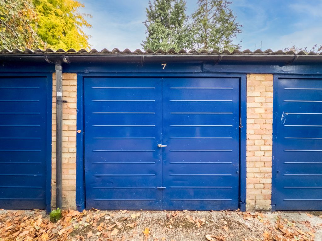 Property photo 2 of 4