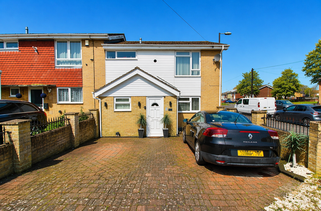 Property photo 1 of 15