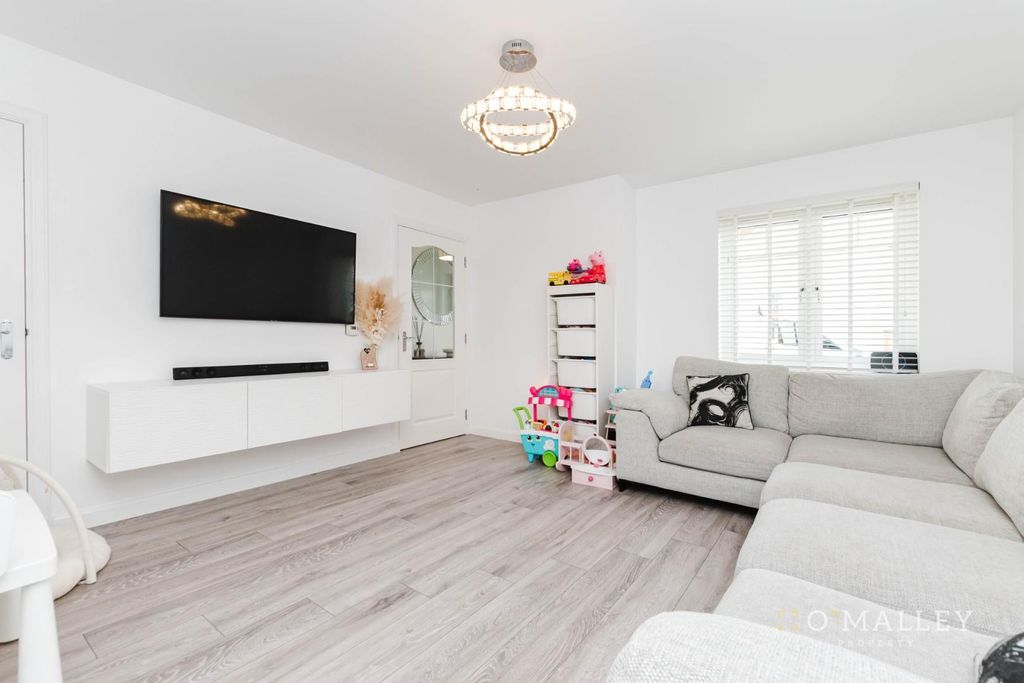 Additional image 5 of 3 bed semi-detached house for saleDunlin Drive, Alloa FK10
