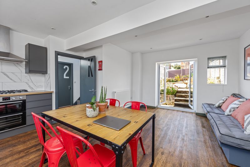 Property photo 1 of 12 Photo 12