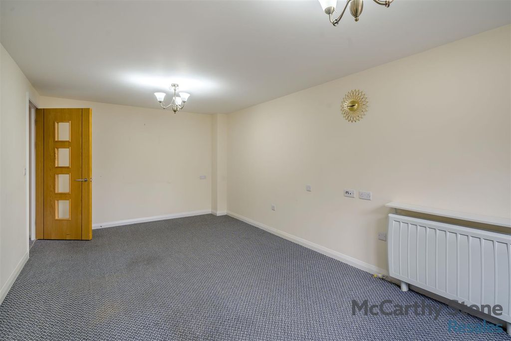 Additional image 5 of 1 bed flat for saleCrocus Court, Station Road, Poulton-Le-Fylde FY6