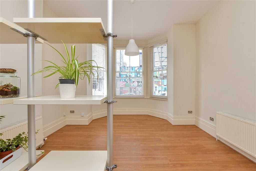 Property photo 2 of 9 Internal Lifestyle Photograph
