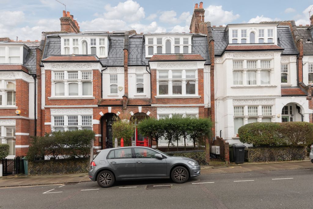 Property photo 2 of 15 Picture No. 02