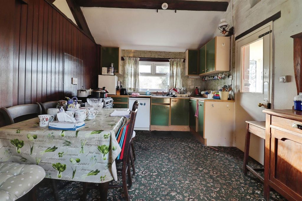 Property photo 3 of 15 E6E48B99-Img_5262-Img_5264.Jpg