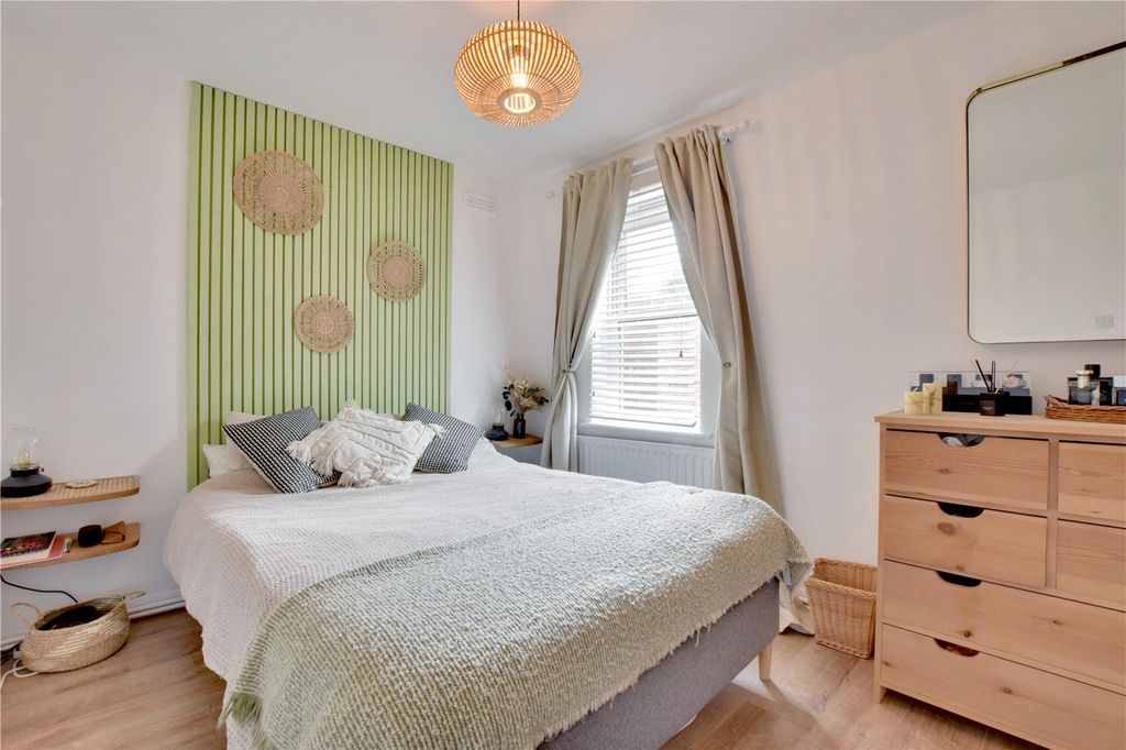 Property photo 2 of 20 Picture No. 51
