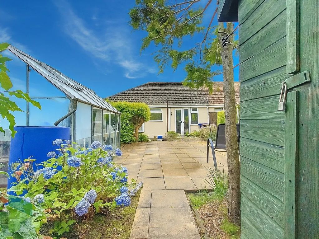 Property photo 2 of 28 Thirlmere_00102