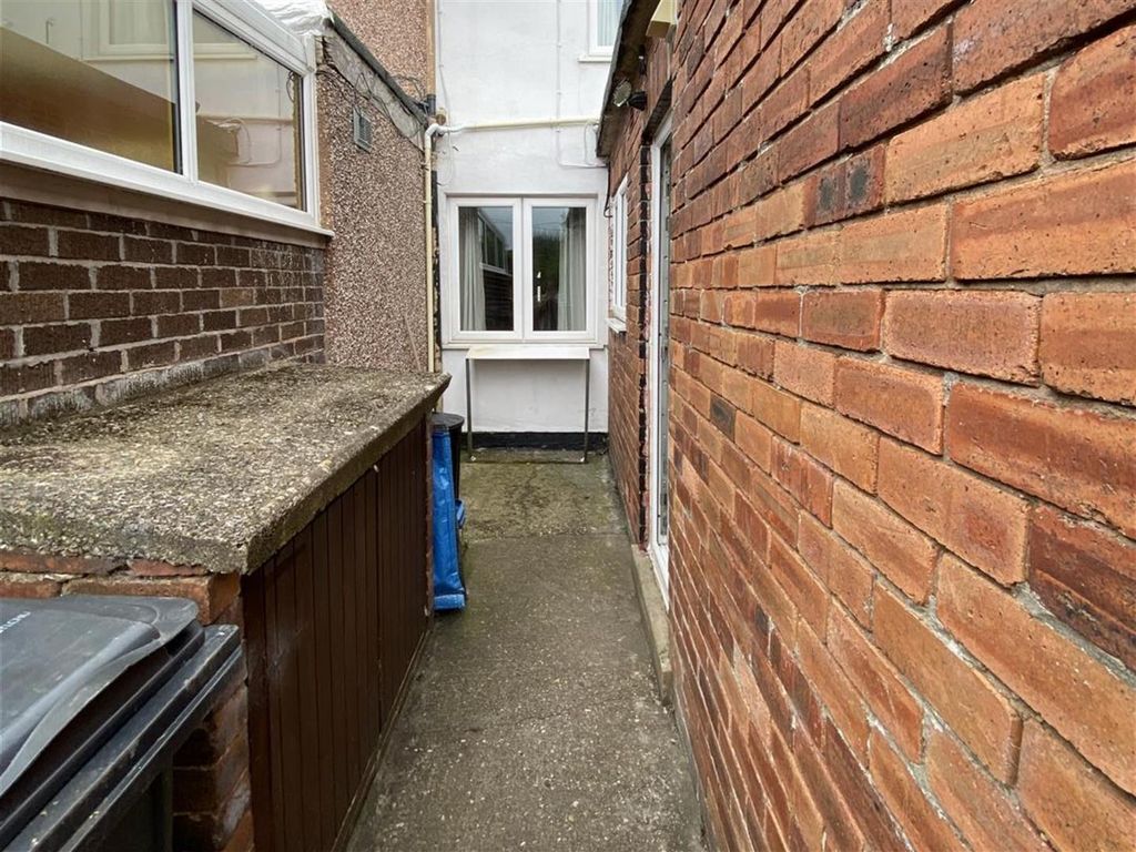 Additional image 15 of 2 bed terraced house to rentGladstone Street, Mold CH7