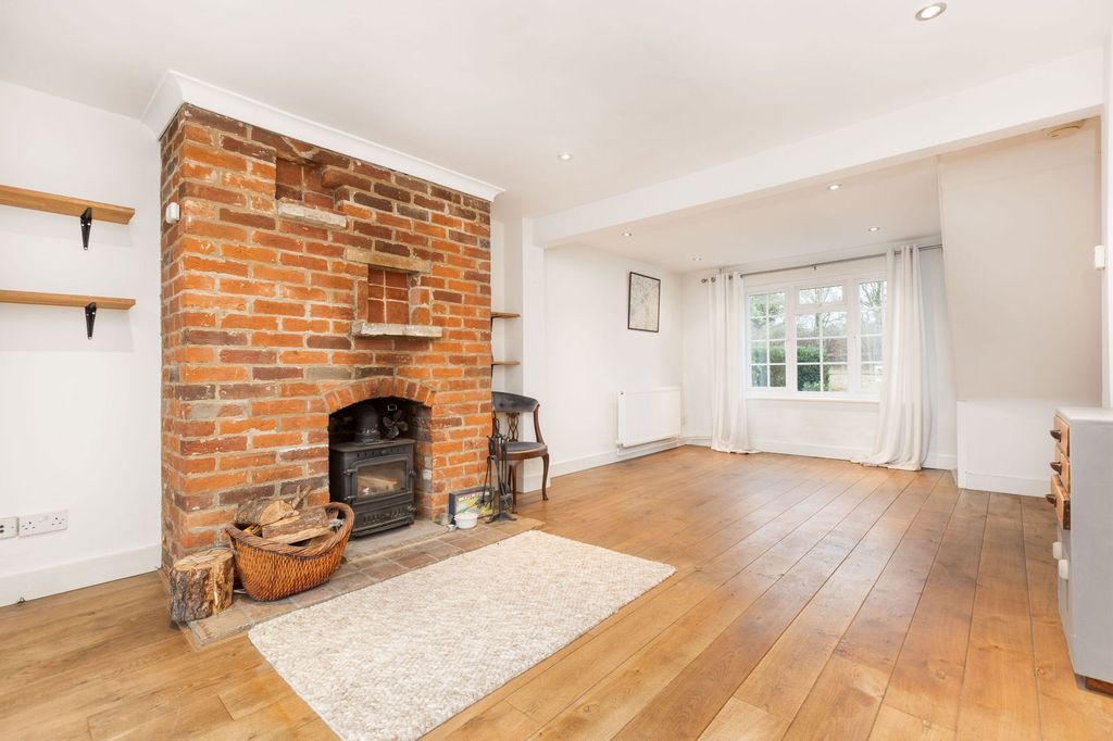 Property photo 3 of 22