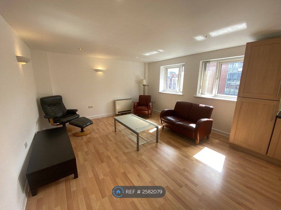 Property photo 1 of 8