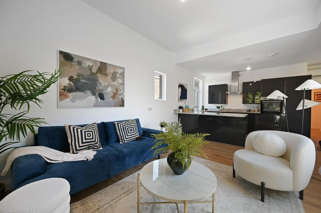 Property photo 3 of 12 12.Jpg