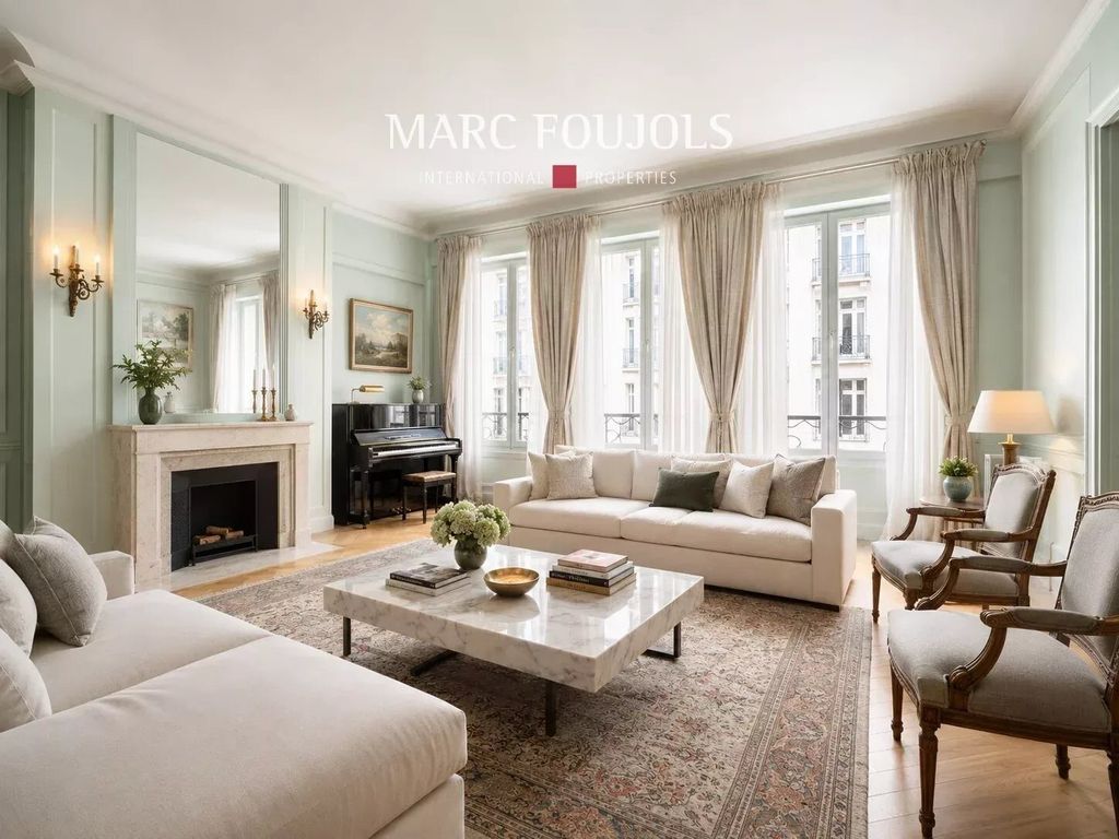 Property photo 1 of 10 Muette/Paul Doumer 365m² Apartment With 8 Bedrooms