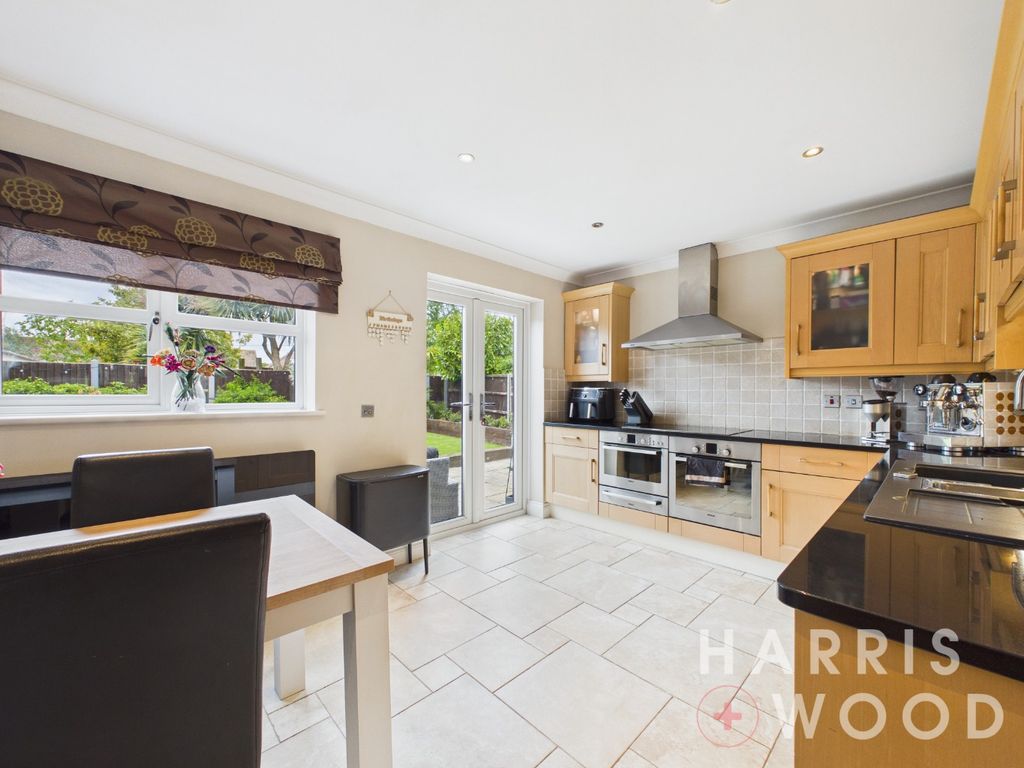 Property photo 2 of 20 5149224