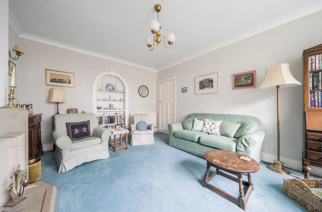 Property photo 3 of 25 -6A0Ecd848177B-l-1465907-17-6A0Ddc964E5Df