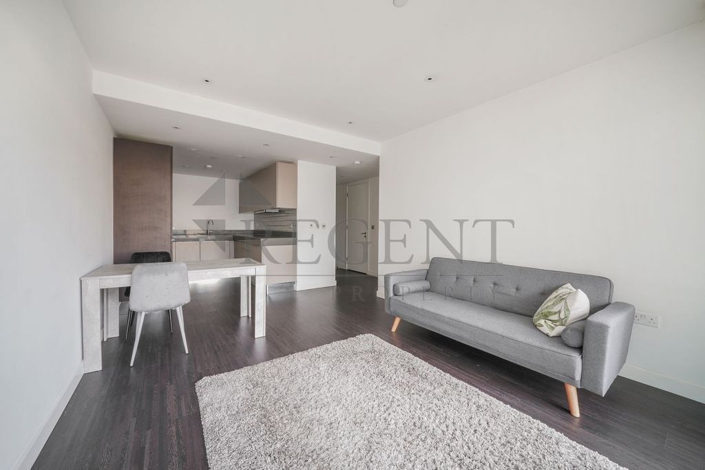 Property photo 1 of 20 (Main)