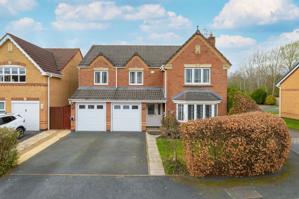 Property photo 1 of 25 Front Elevation